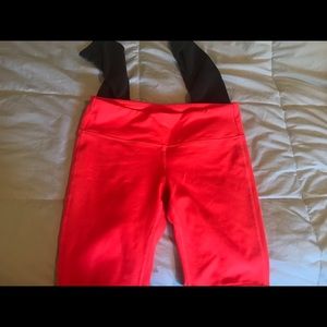 ALO yoga pants🧘🏿‍♀️